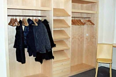 Garderobe Arztpraxis - Ahorn