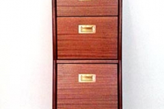 Herrendiener - Mahagoni Vollholz