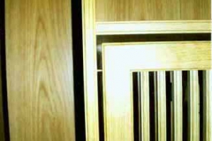 Wandpaneele, Einbaumöbel und Türen (eine Falttür) - Eiche natur