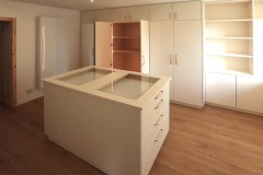 Ankleidezimmer, Dekorplatte Elfenbein