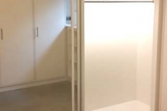 Ankleidezimmer (Schränke mit beleuchtetem Innenraum)