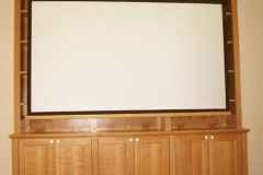 Regalwand mit integrierter Leinwand, Regal mit Schrank für Projektor - Erlenholz furniert